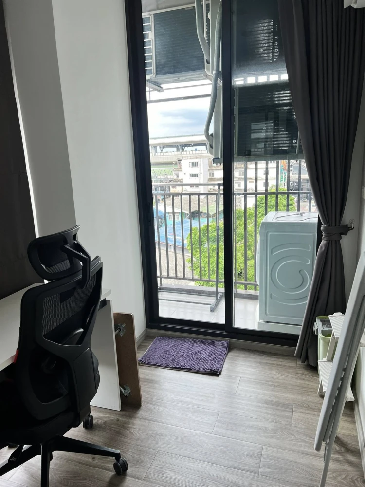 For sale: Rich Park Terminal Phaholyothin 59, corner room, not crowded, lots of usable space, open view, not blocked, reserve now.