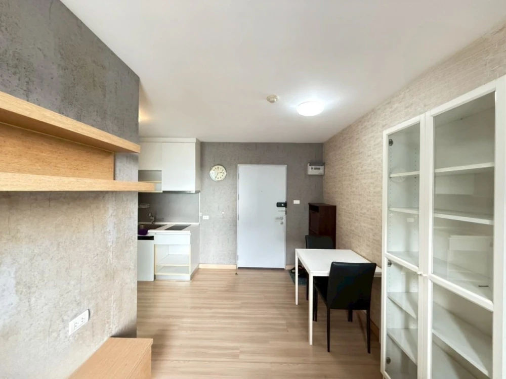 For sale rent: Rill Condo Rangsit, 6th floor, nice room, fully furnished, reserve now, don't delay.