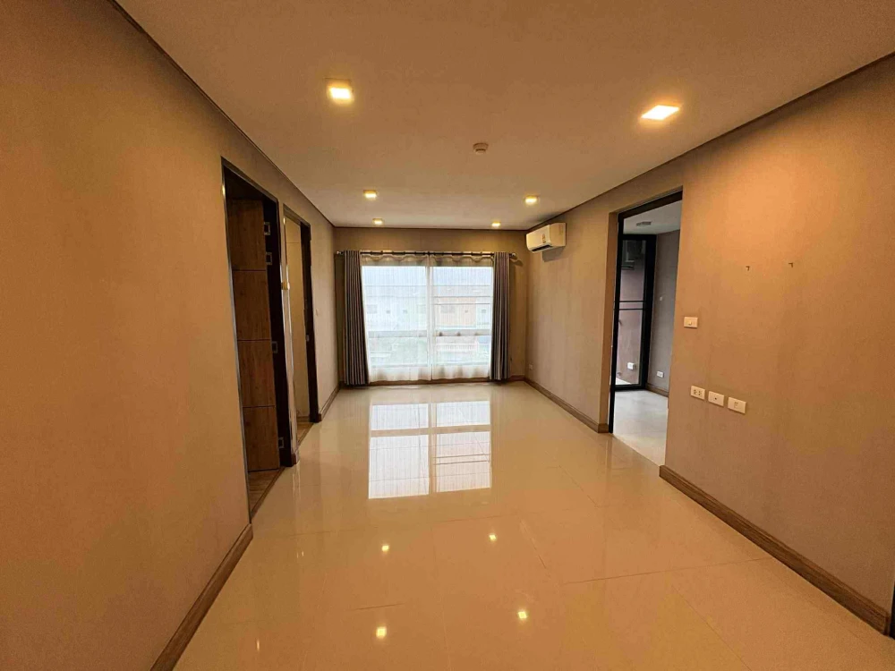 RIZZO Condo Bangkang for sale, spacious room, lots of usable space, good location, convenient transportation, hurry and reserve now!