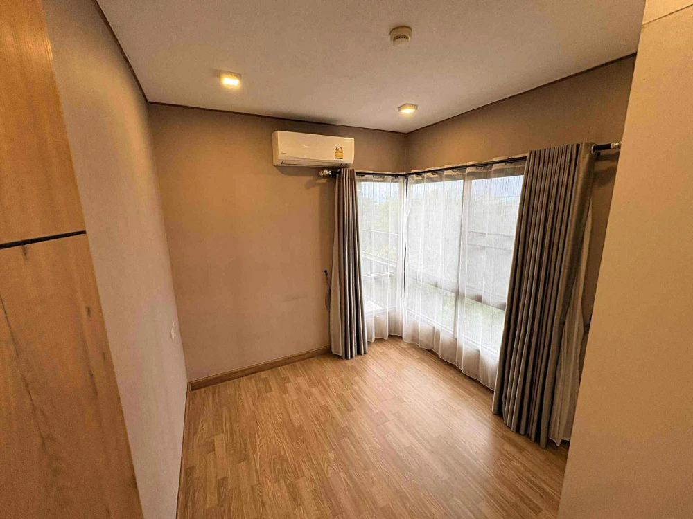 RIZZO Condo Bangkang for sale, spacious room, lots of usable space, good location, convenient transportation, hurry and reserve now!