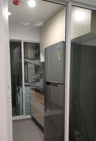 For sale: RYE Talat Phlu, 7th floor, fully furnished room, ready to move in. If you are interested in owning one, hurry and reserve it.