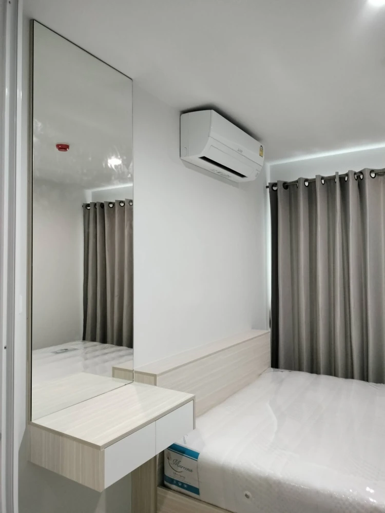 Selling RYE Talat Phlu, 8th floor unit, fully furnished, unobstructed view. Book now!