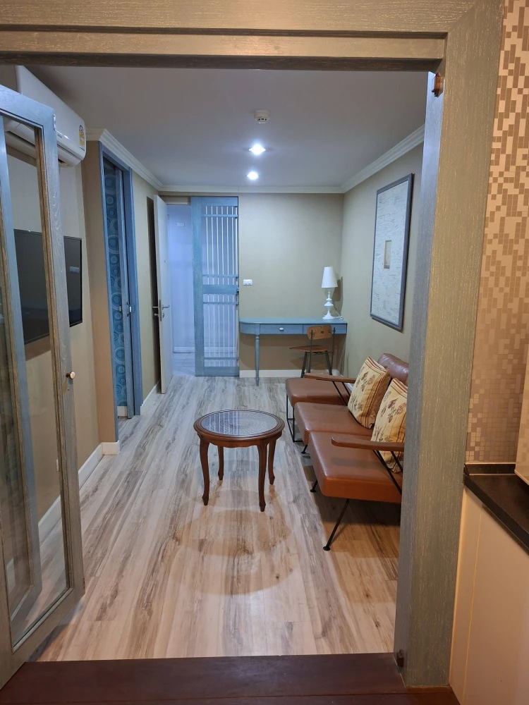 Selling Sammakorn S9 Condominium, 1 bedroom, 1 bathroom, fully furnished. Book now!