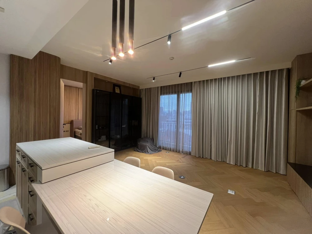 For sale Savvi Phahol 2, 1 bedrooms, 2 bathrooms, nice to live in, good location, fully built-in furniture, reserve quickly.