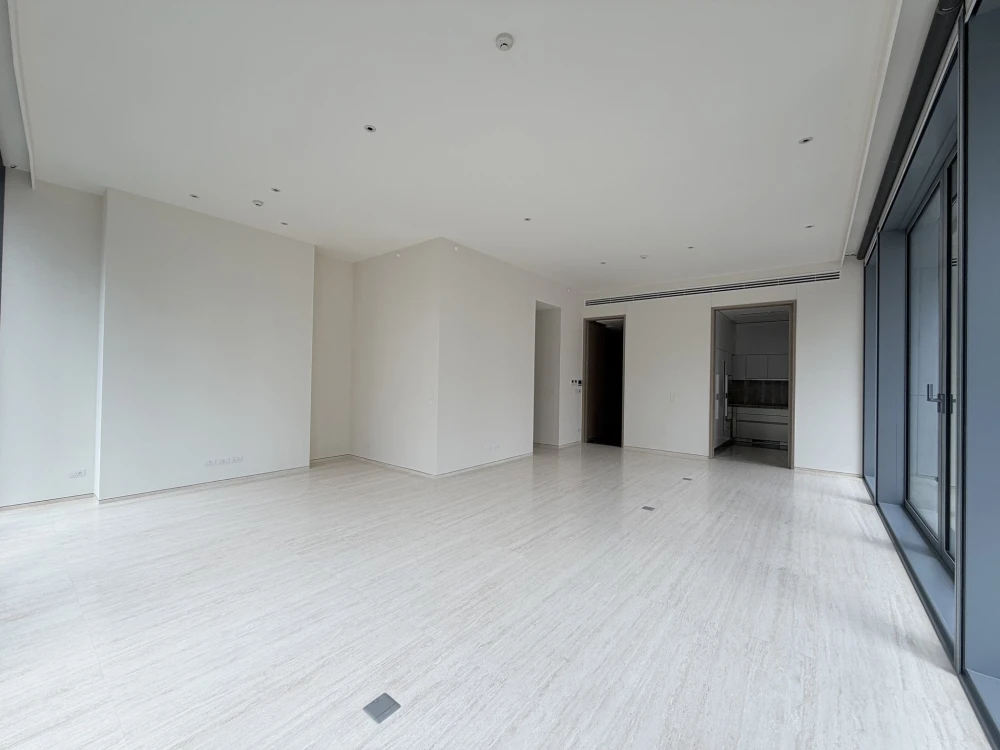 For sale: SCOPE Langsuan, spacious and comfortable room, high floor, hurry and reserve now, don't miss out!!!