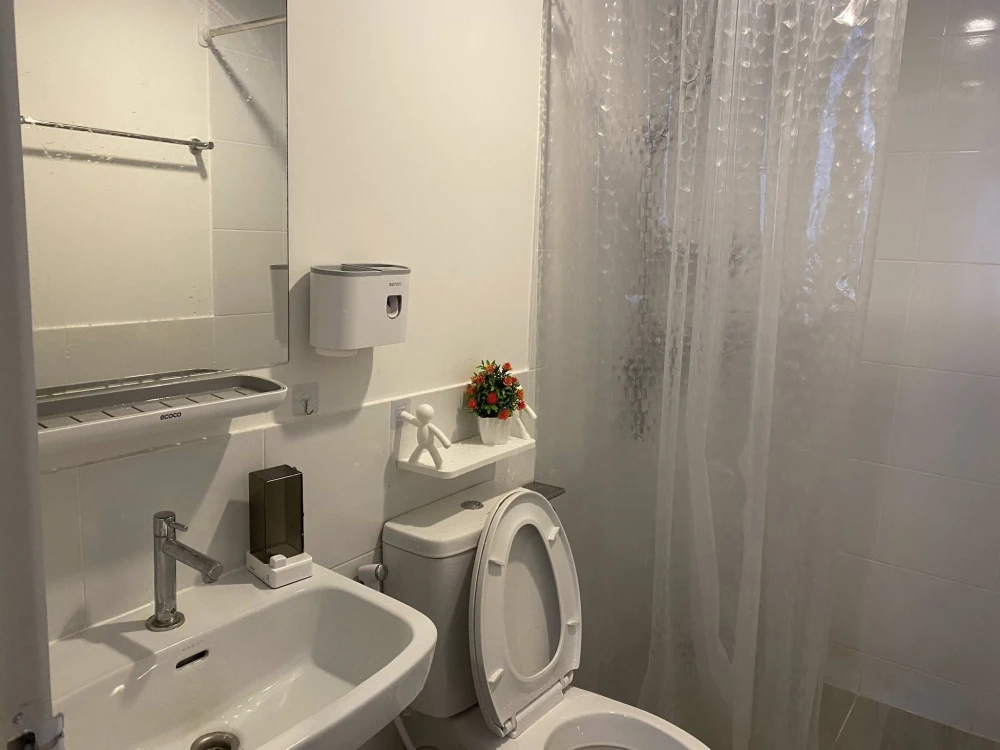 Selling Sena Kith Chalong Krung-Ladkrabang 1 bedroom, 1 bathroom unit. Fully furnished and equipped. Book now!