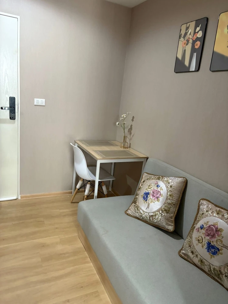 Selling Sena Kith Chalong Krung-Ladkrabang 1 bedroom, 1 bathroom unit. Fully furnished and equipped. Book now!