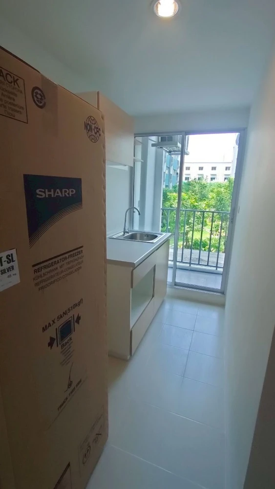 For sale: Sena Kith Chalong Krung-Ladkrabang, 2nd floor, partitioned room, nice decoration, buy now before it's gone.