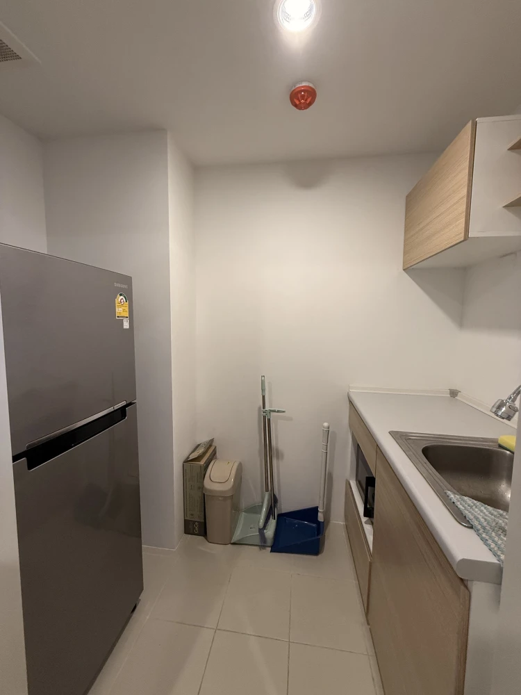 Selling Sena Kith Chalong Krung-Ladkrabang, 2nd floor unit with pool view and full amenities. Book now!