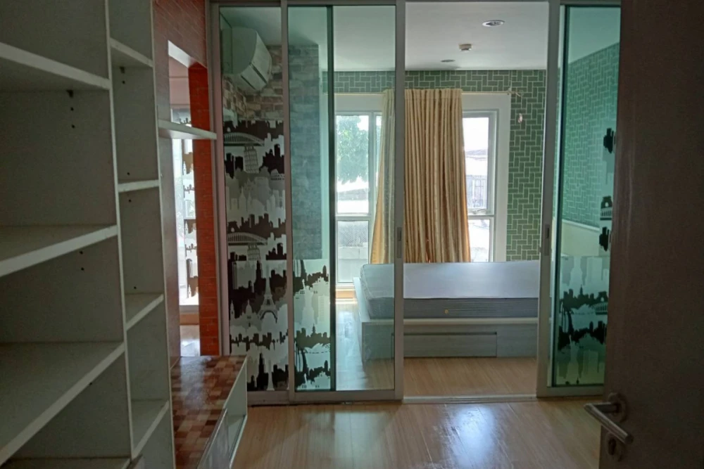 Serrano Condominium for sale, 7th floor, partitioned unit, fully furnished, ready to move in. Book now!