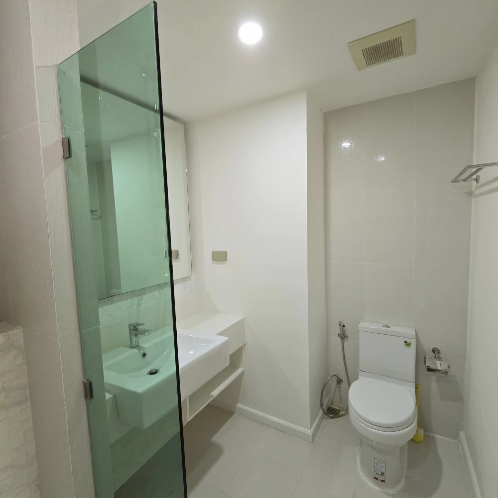 For sale: Seven Seas Condo Resort Jomtien, ready to move in, fully furnished, reserve now!