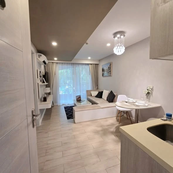 For sale: Seven Seas Condo Resort Jomtien, ready to move in, fully furnished, spacious and comfortable room. Reserve now!