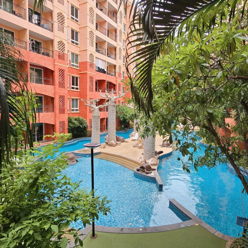 For sale: Seven Seas Condo Resort Jomtien, ready to move in, fully furnished, spacious and comfortable room. Reserve now!