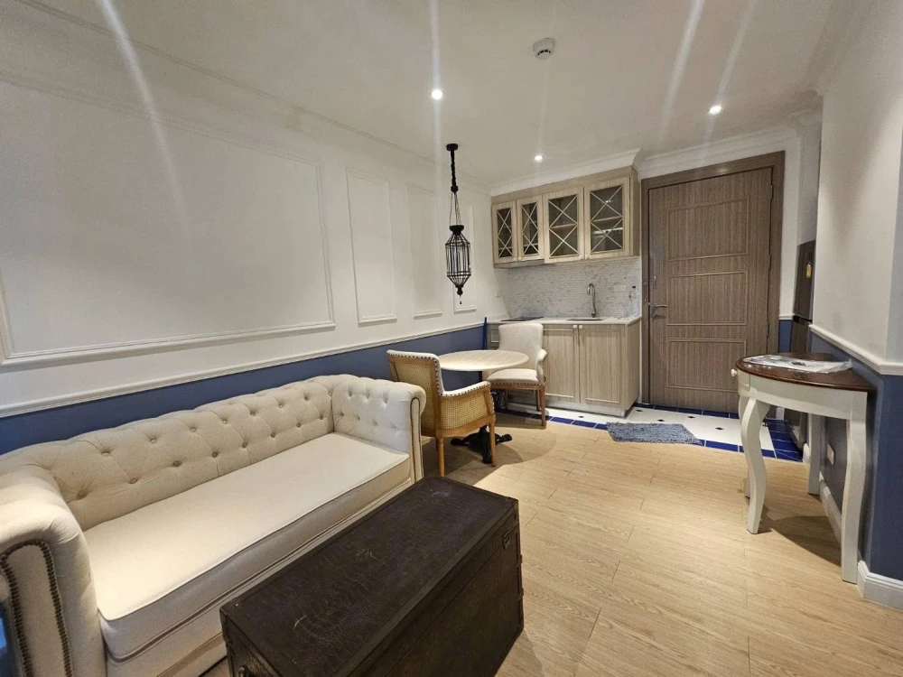 For sale: Seven Seas Cote d Azur, 1 bedroom, 1 bathroom, 2nd floor, fully furnished, ready to move in.