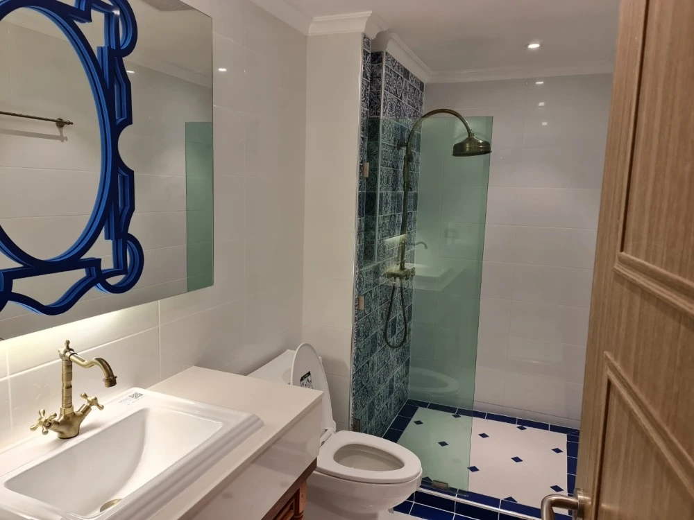 For sale: Seven Seas Cote d Azur, corner unit offering privacy, plenty of living space, fully furnished, reserve now!