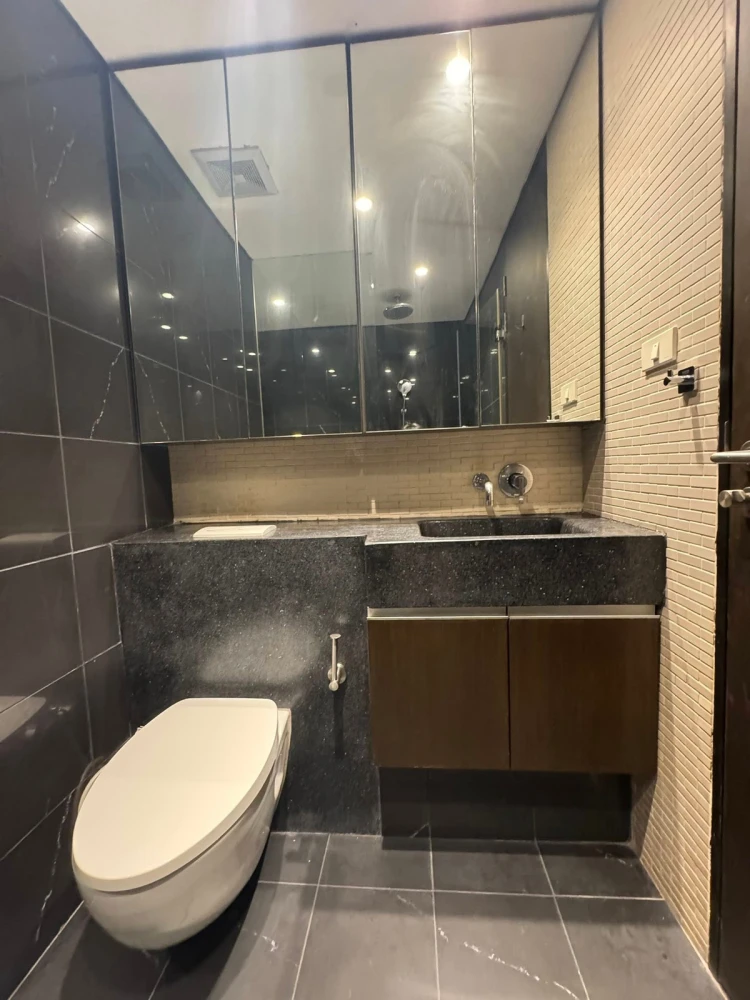 Selling a fully furnished Siamese Gioia Sukhumvit 31 condo. Buy now! (Urgent sale!)
