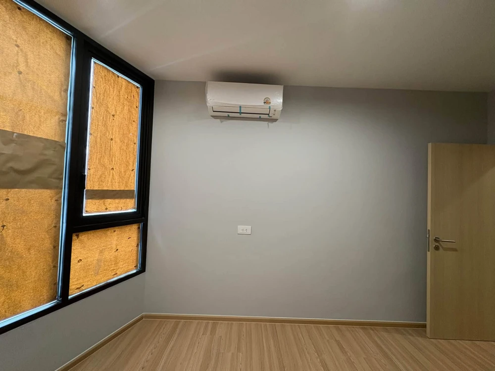 Selling SKYRISE Avenue Sukhumvit 64, 2 bedrooms, spacious living area, complete facilities. Book now!