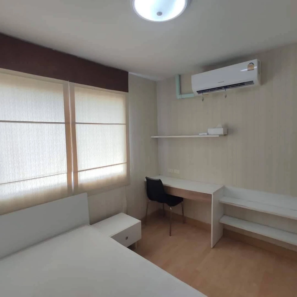 ขาย Smart Condo Rama 2 ห้องพร้อมเฟอร์ หมาแต่ตัวอยู่ได้เลย รีบจองเลย