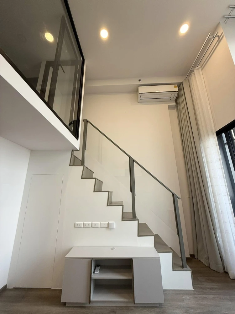 For sale: So Origin Kaset Interchange, 2-storey duplex condo, fully furnished, ready to move in, built-in furniture, complete electrical appliances, u