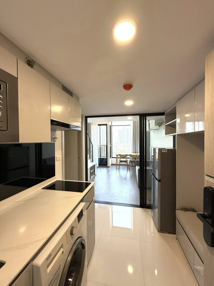 For sale: So Origin Kaset Interchange, 2-storey duplex condo, fully furnished, ready to move in, built-in furniture, complete electrical appliances, u