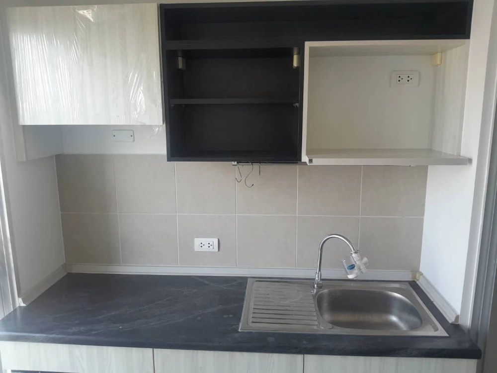 Selling Supalai City Resort Chaengwatthana, 1 bedroom, 1 bathroom. Excellent location and complete amenities. Book now!