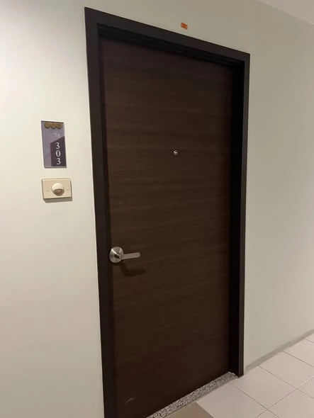 Selling Supalai City Resort Chaengwatthana, 1 bedroom, 1 bathroom. Spacious living area and complete amenities. Don't miss out!