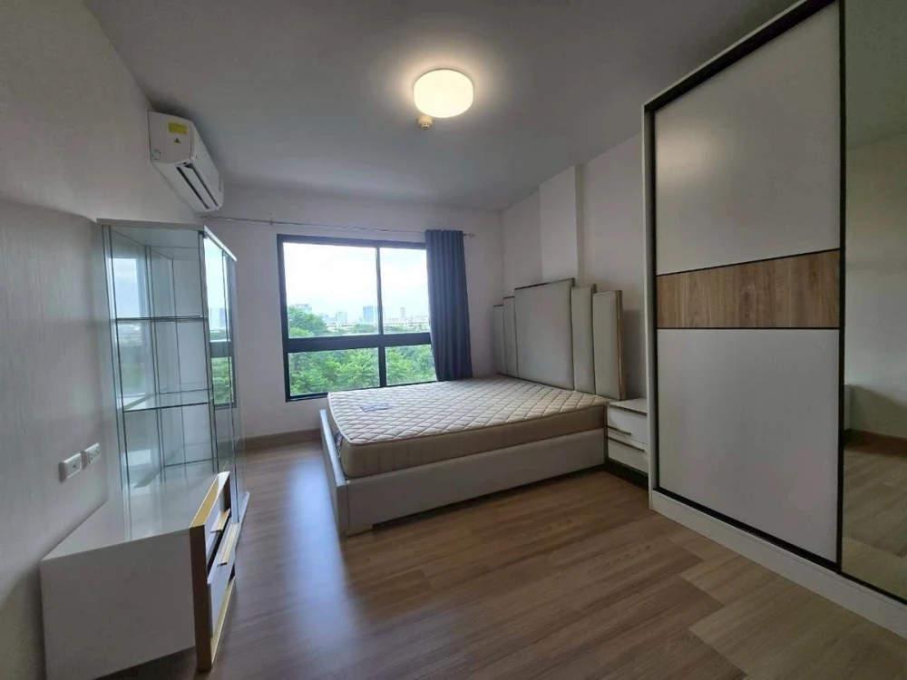 Selling Supalai City Resort Rama 8, 8th floor, garden view, fully furnished, ready to move in. Book now!