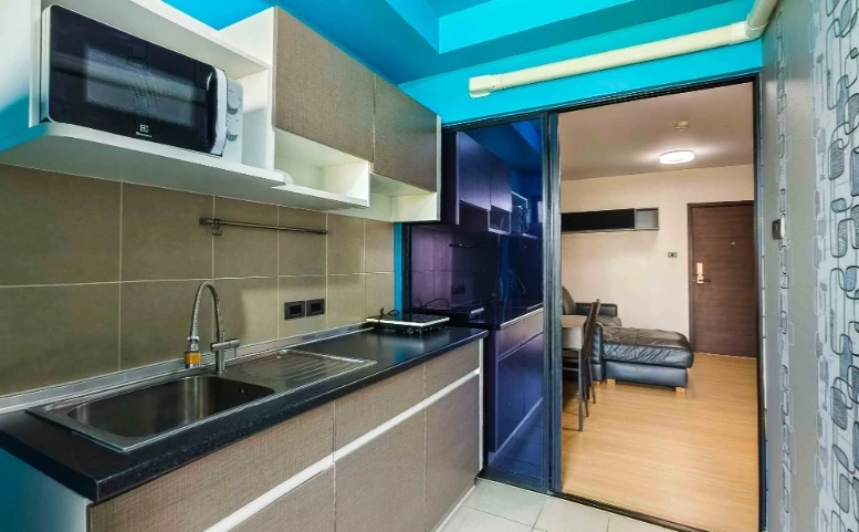 Selling Supalai City Resort Rama 8, 8th floor. Unobstructed, bright and airy view. Book now!