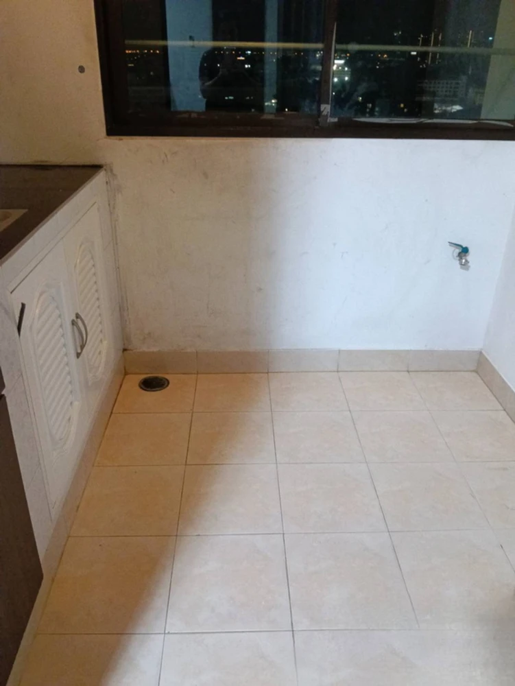 Selling Supalai City Resort Ramkhamhaeng, 17th floor. Spacious and airy unit at a great price. Book now!