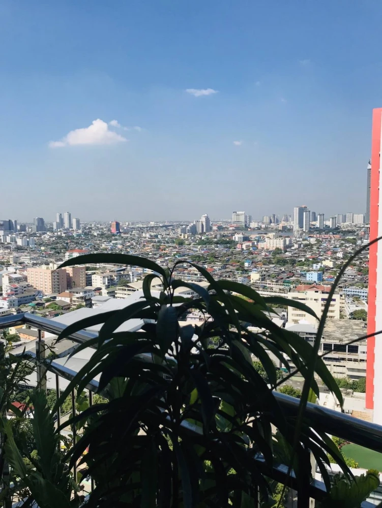 For sale Supalai Lite Sathorn-Charoen Rat, spacious room, high floor, river view, open, good wind, no buildings blocking the view, this type must be r