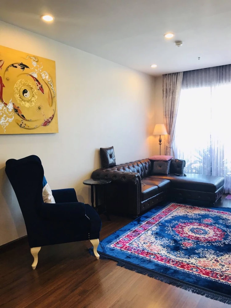 For sale Supalai Lite Sathorn-Charoen Rat, spacious room, high floor, river view, open, good wind, no buildings blocking the view, this type must be r