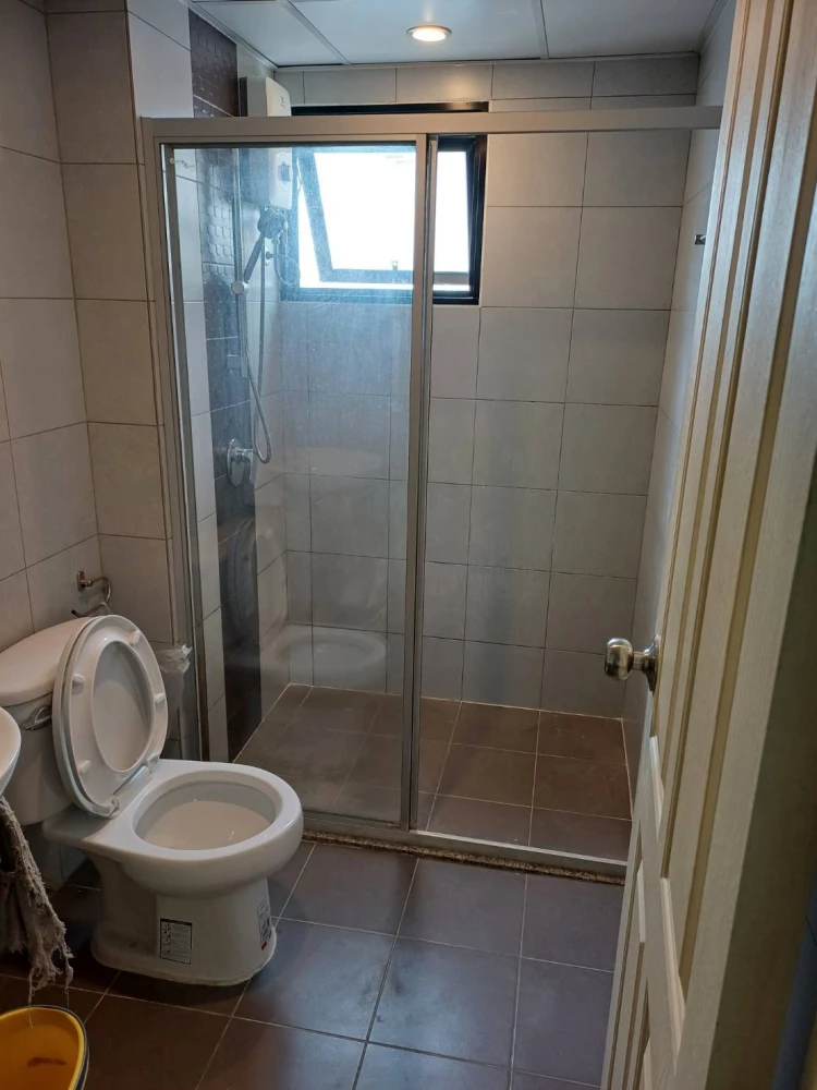 Selling Supalai Loft Chaeng Watthana, 10th floor, fully furnished and equipped. A great deal!