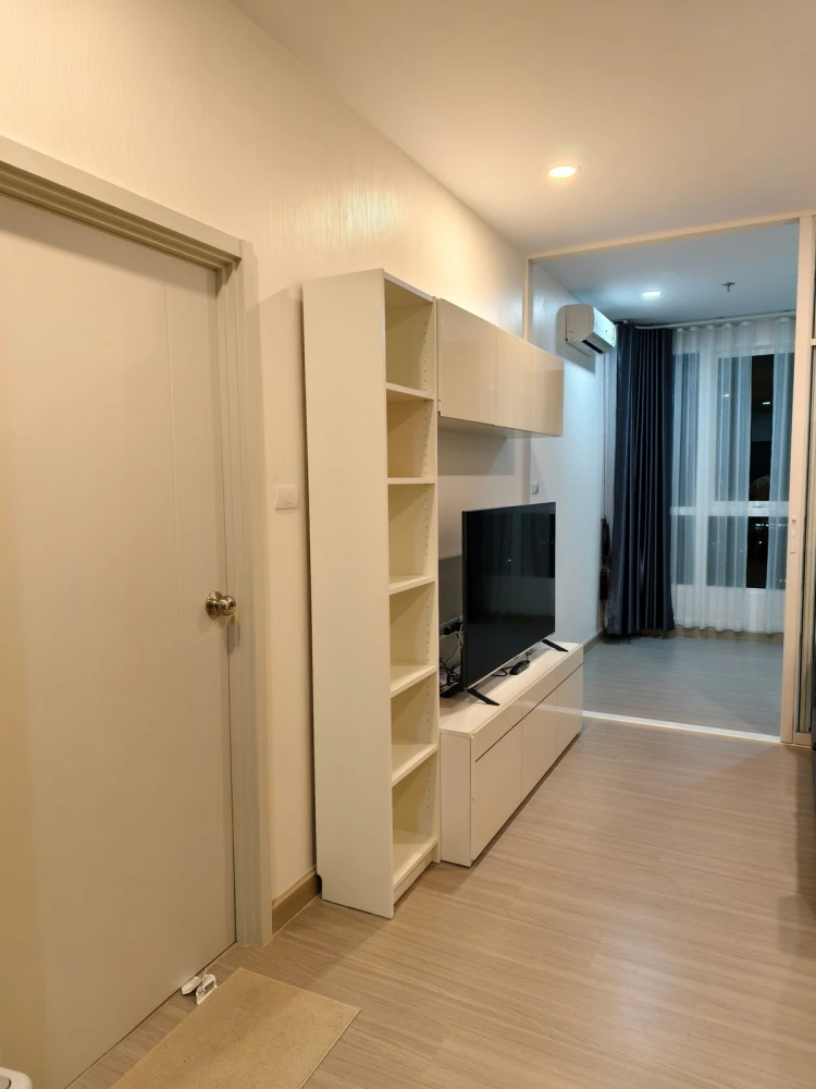 For sale: Supalai Loft Sathorn-Ratchaphruek, 16th floor, fully furnished, nice room, interested, reserve now.