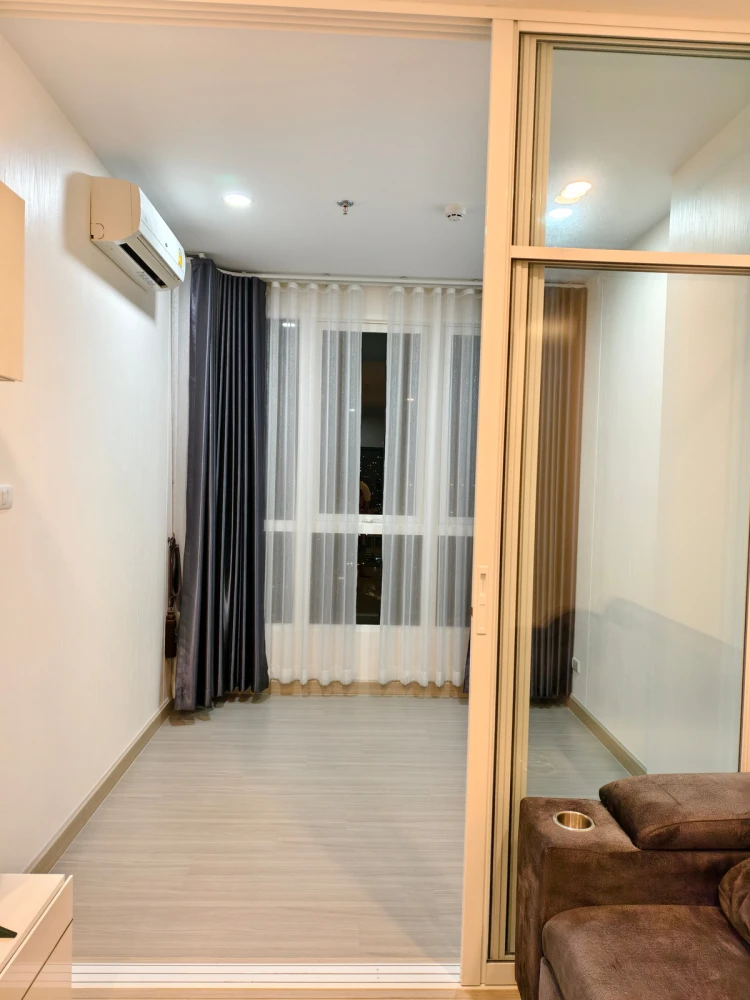 For sale: Supalai Loft Sathorn-Ratchaphruek, 16th floor, fully furnished, nice room, interested, reserve now.