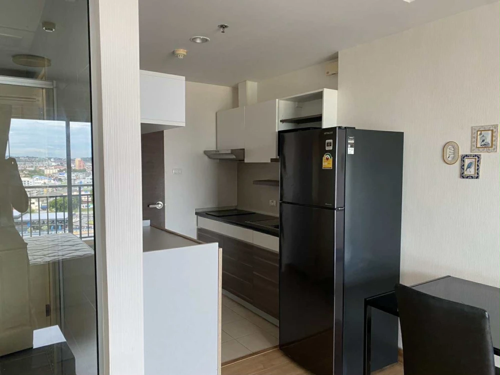 Supalai Mare Pattaya Studio for sale, fully furnished, great location, beautiful city view, reserve now!