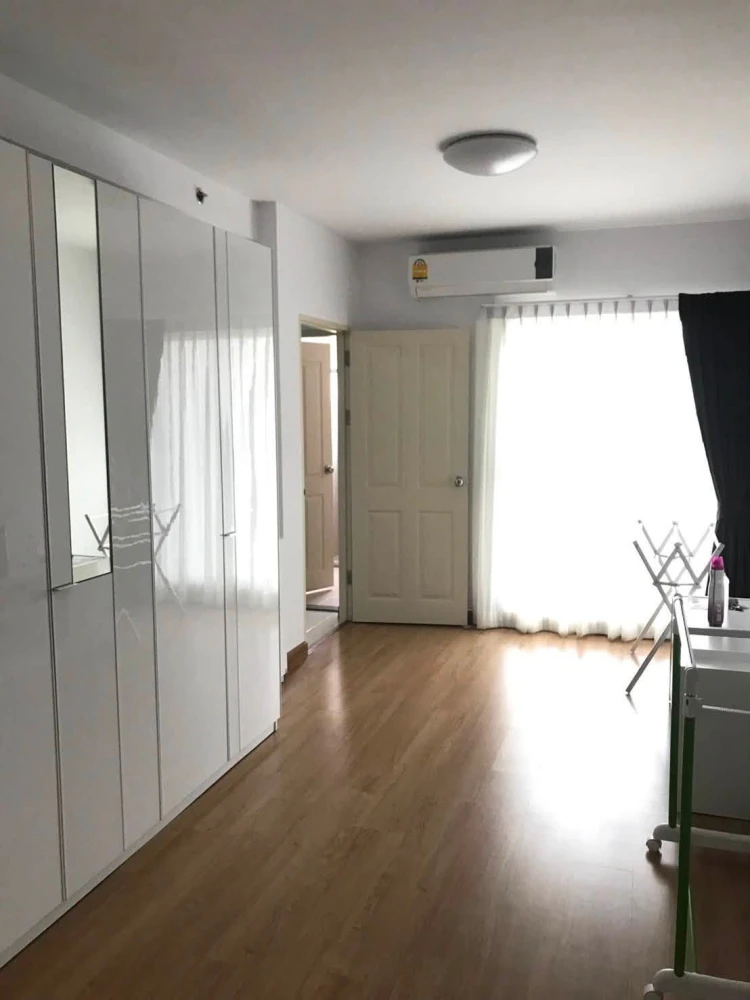 ขาย Supalai Park Ekkamai-Thonglor ชั้น 26 ห้องใหญ่ 55 ตร.ม. เฟอร์นิเจอร์ครบ ห้ามพลาด