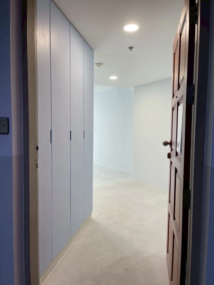 Selling Supalai Park Paholyothin 21, 6th floor, unfurnished unit. Spacious, bright, and airy. Book now! (Urgent sale!)