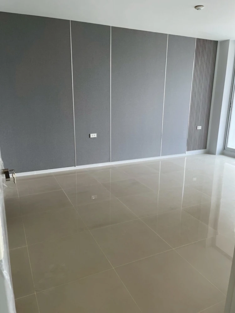 Selling Supalai Park Paholyothin 21, 6th floor, unfurnished unit. Spacious, bright, and airy. Book now! (Urgent sale!)