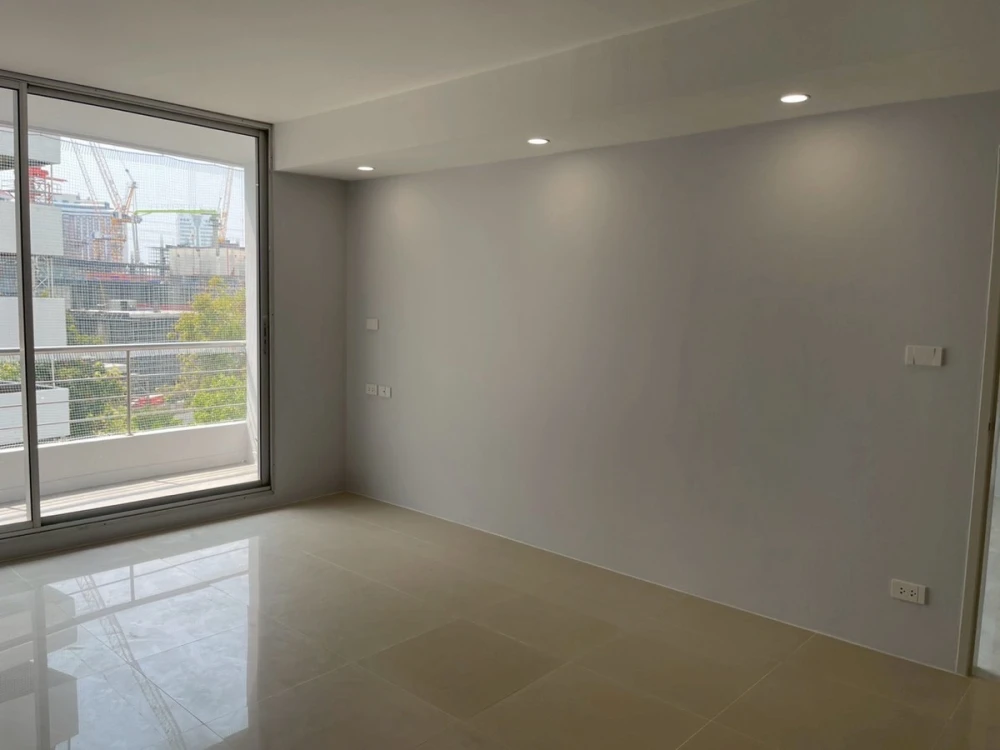 Selling Supalai Park Paholyothin 21, 6th floor, unfurnished unit. Spacious, bright, and airy. Book now! (Urgent sale!)