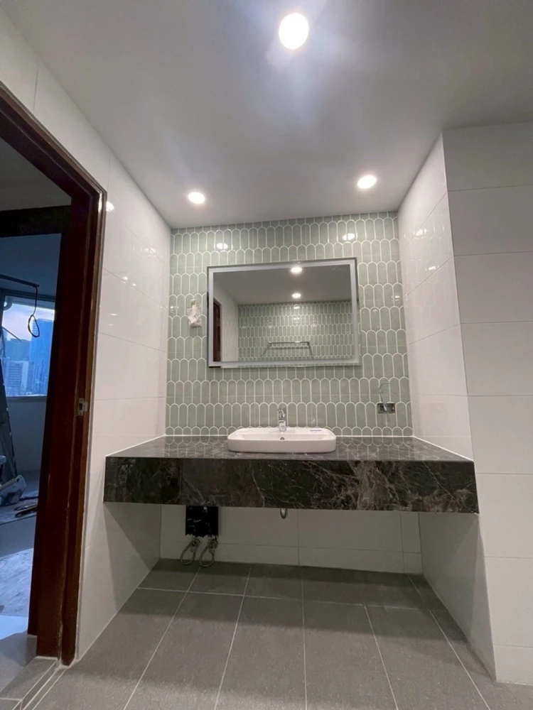 Selling Supalai Park Paholyothin 21, 6th floor, unfurnished unit. Spacious, bright, and airy. Book now! (Urgent sale!)