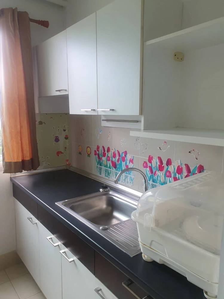 For sale: Supalai Park Ratchayothin, 5th floor, fully furnished, ready to move in. Interested? Reserve now! Urgent!