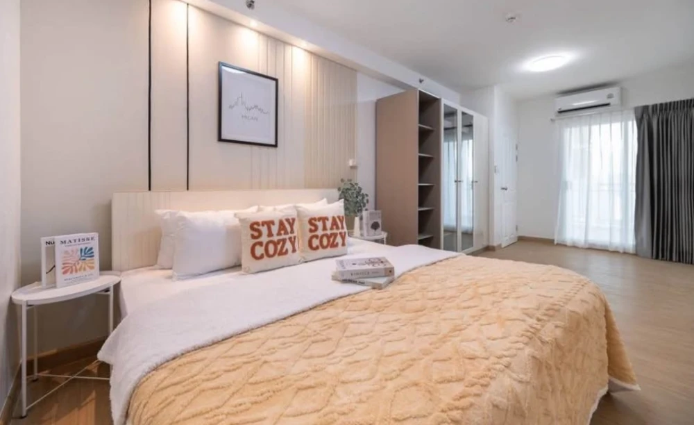 For sale Supalai Park Ratchayothin, high floor, open view, good view, fully furnished, ready to move in, book now, don't miss out.