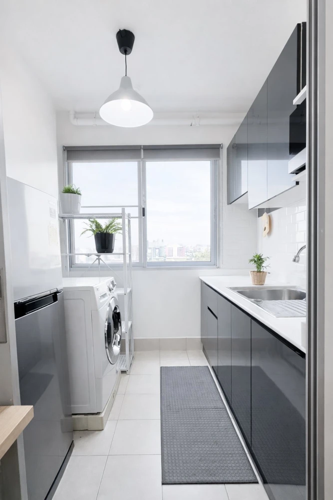 Selling Supalai Park Ratchayothin condo. Minimalist design, fully furnished, high floor, unobstructed city view. Book now, don't miss out!+++