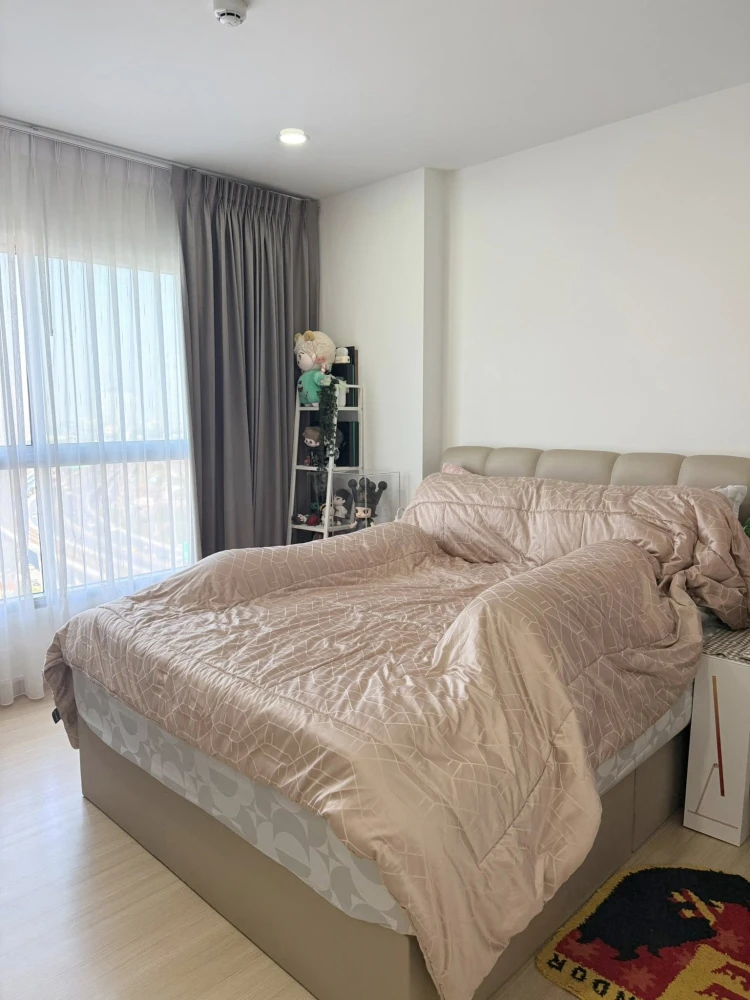 Selling Supalai Park Talat Phlu Station high-floor unit, fully furnished with appliances. Book now!