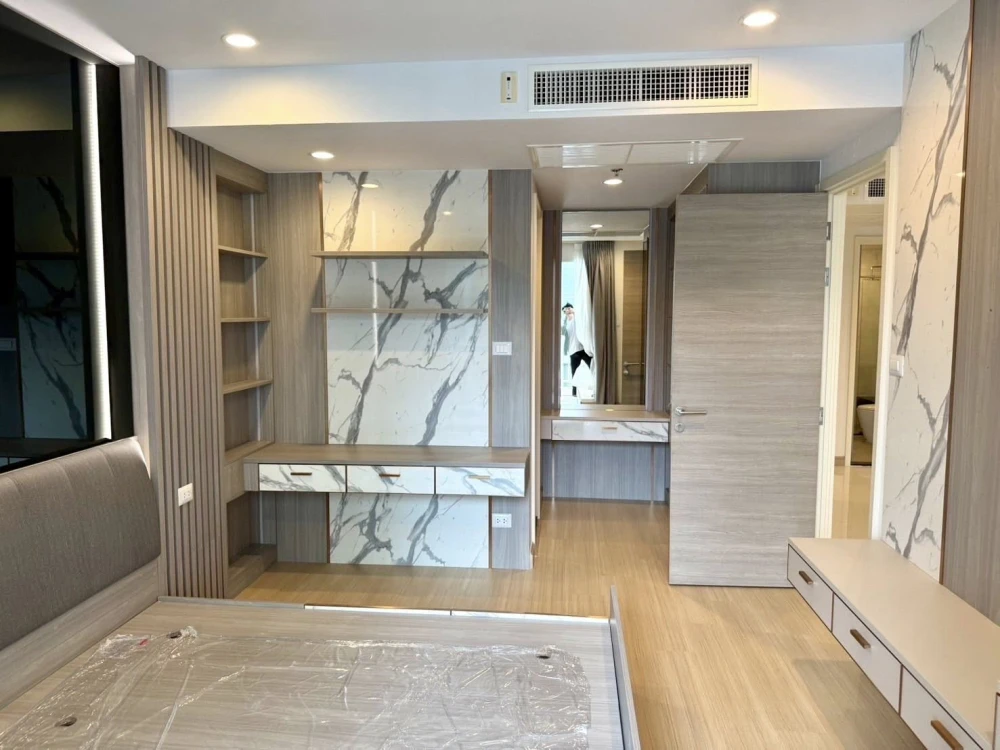 For sale: Supalai Riva Grand Rama 3, 20th floor, beautiful room, fully furnished, ready to move in. Reserve now, don't miss out!