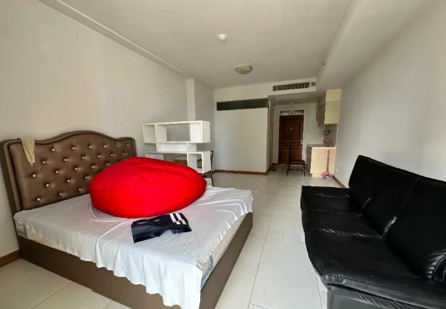 For sale Supalai River Place, 10th floor, city view, fully furnished, nice to live in, reserve now, don't wait.