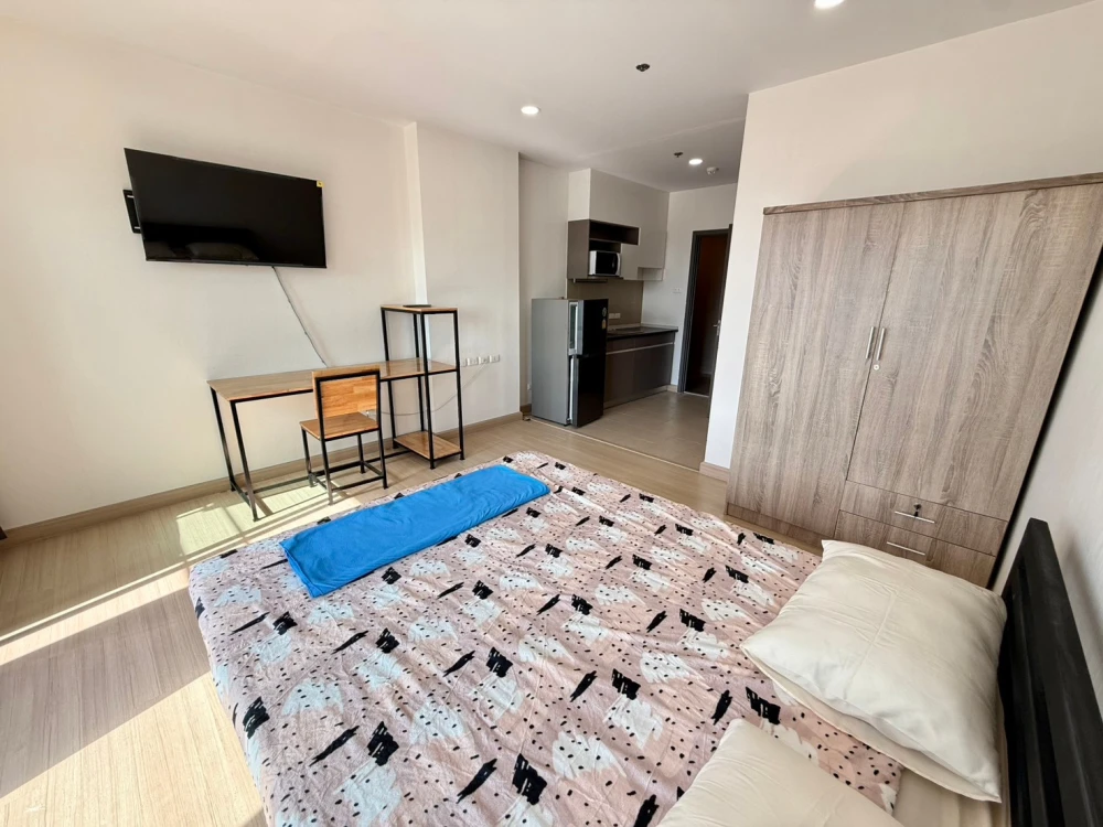 For Sale: Supalai Veranda Phasi Charoen Station, 21st floor, fully furnished unit. Book now if interested.