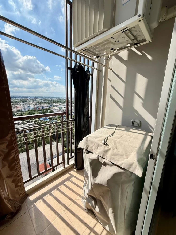For Sale: Supalai Veranda Phasi Charoen Station, 21st floor, fully furnished unit. Book now if interested.