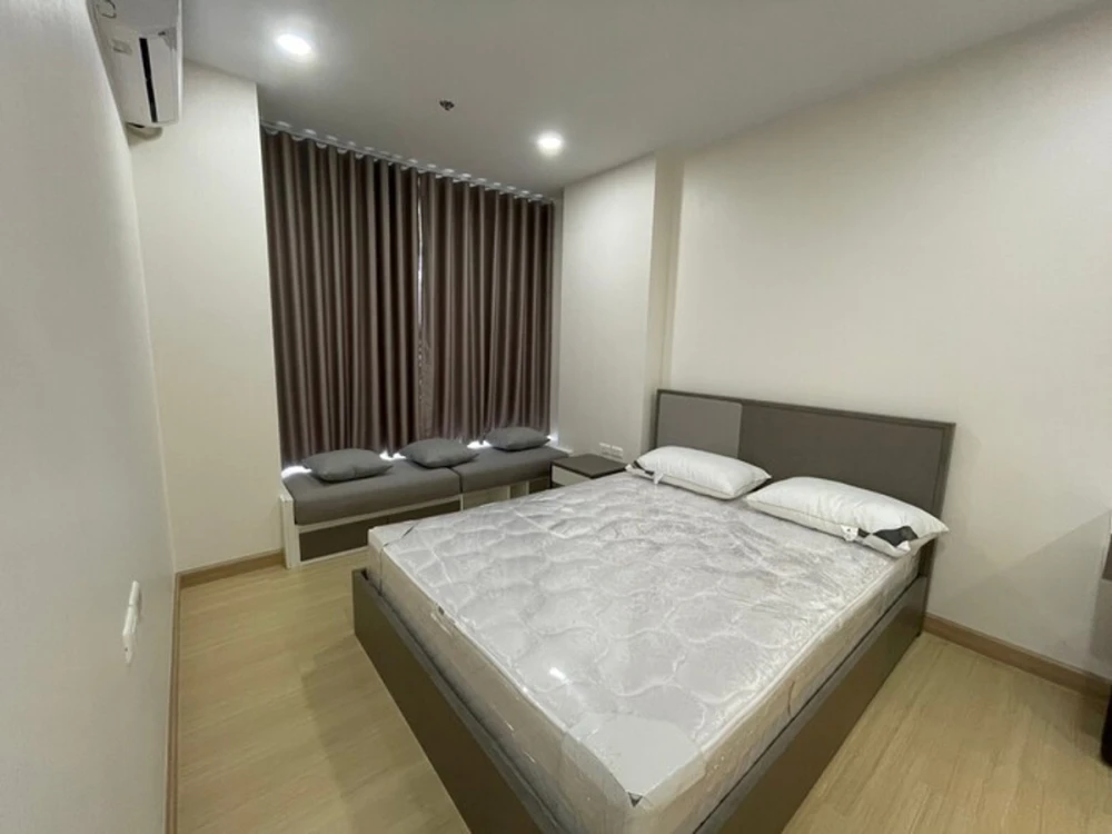 Selling Supalai Veranda Phasi Charoen Station, 9th floor. Nice, fully furnished unit. Book now!