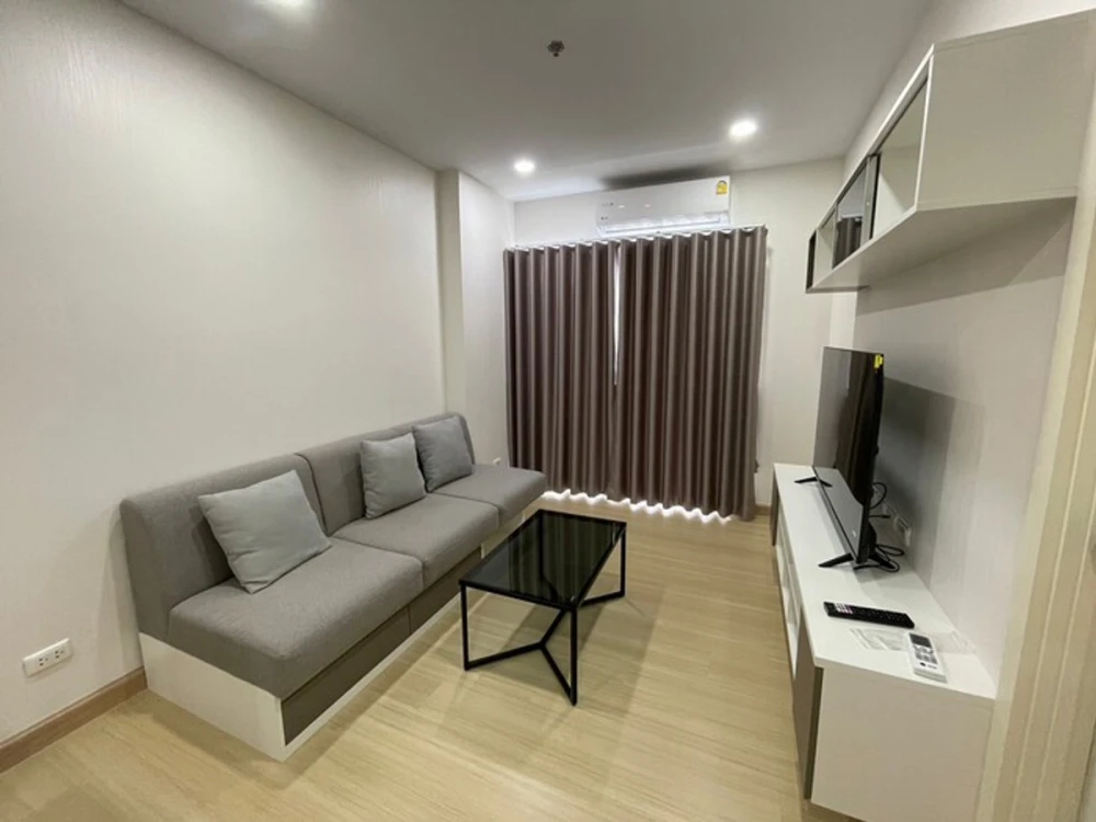 Selling Supalai Veranda Phasi Charoen Station, 9th floor. Nice, fully furnished unit. Book now!
